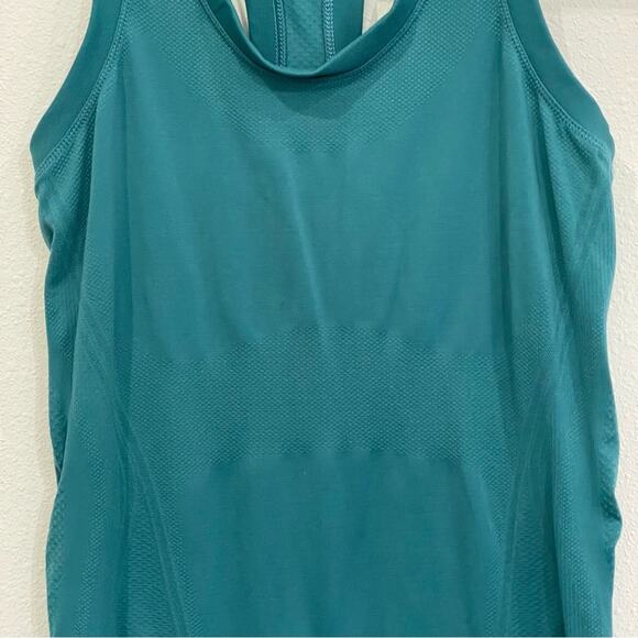 Athleta Momentum Seamless Tank Teal Racerback  - XS - Picture 6 of 11
